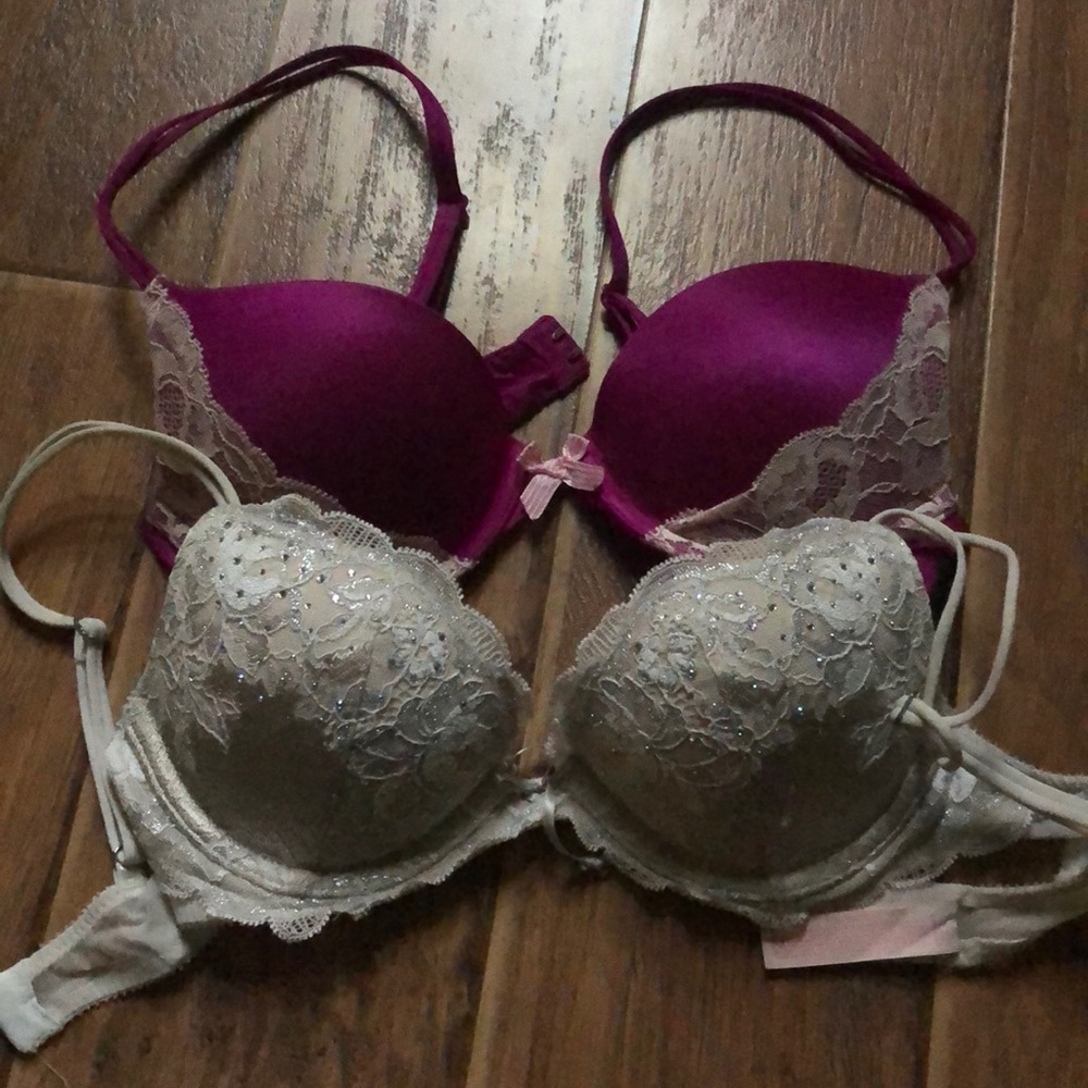 Victoria’s Secret bras